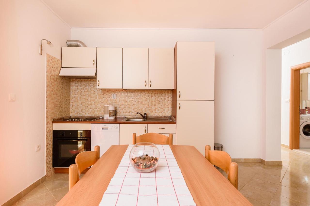טרוגיר Apartmani Petra מראה חיצוני תמונה