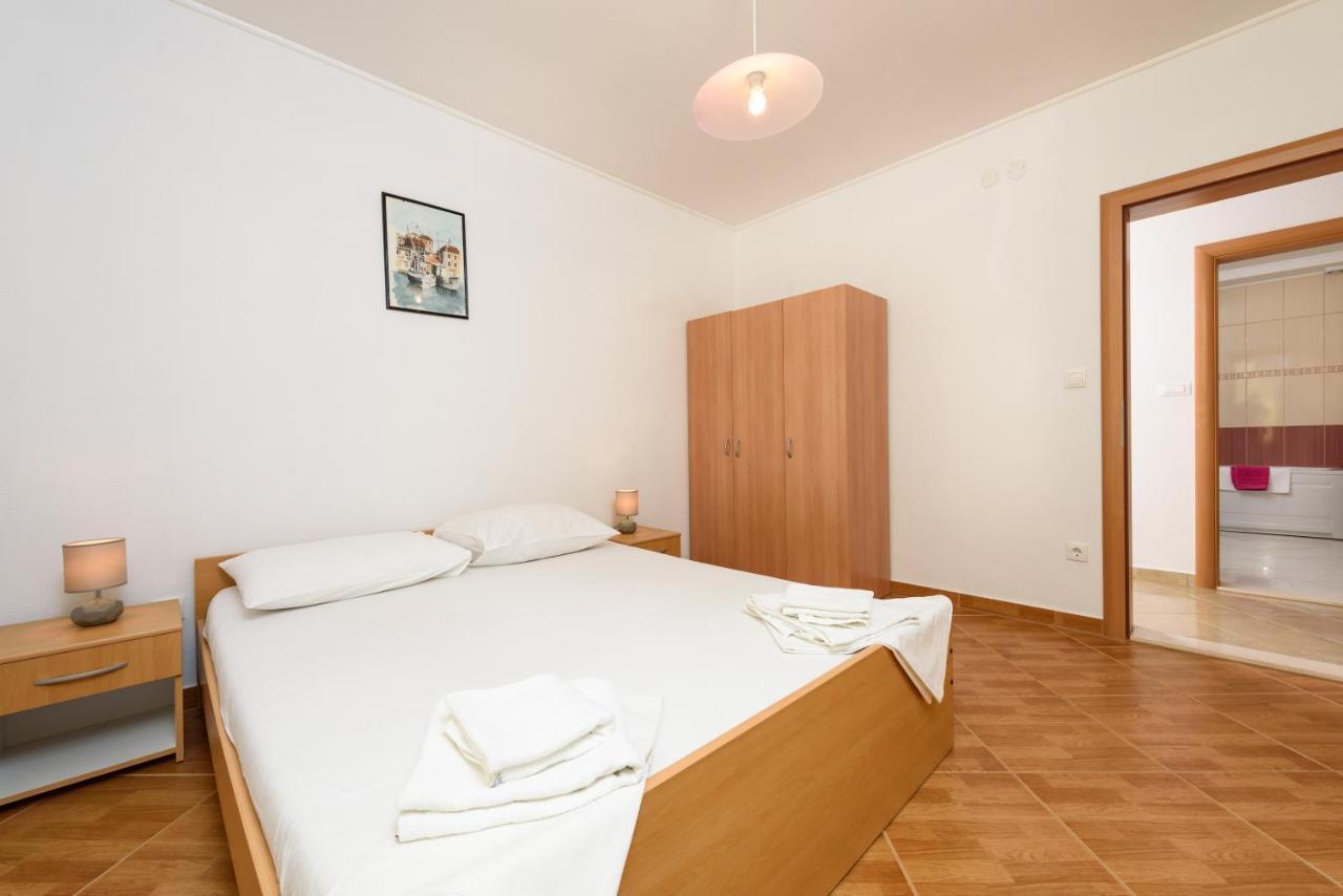 טרוגיר Apartmani Petra מראה חיצוני תמונה
