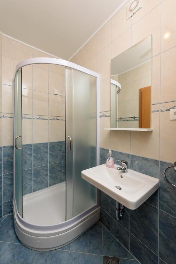 טרוגיר Apartmani Petra מראה חיצוני תמונה