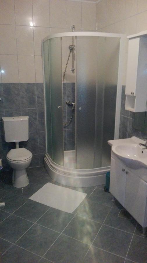 טרוגיר Apartmani Petra מראה חיצוני תמונה